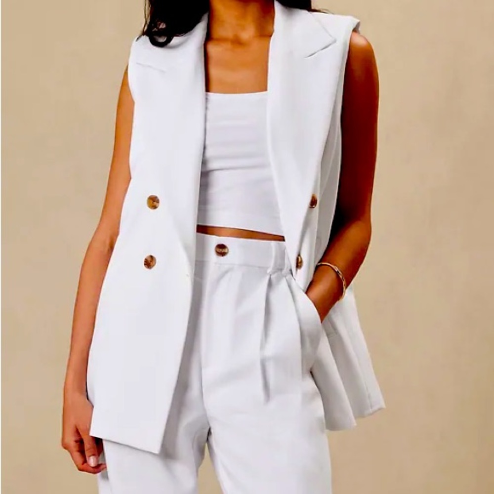 Banana Republic Factory White Double-Breasted Sleeveless Blazer Vest